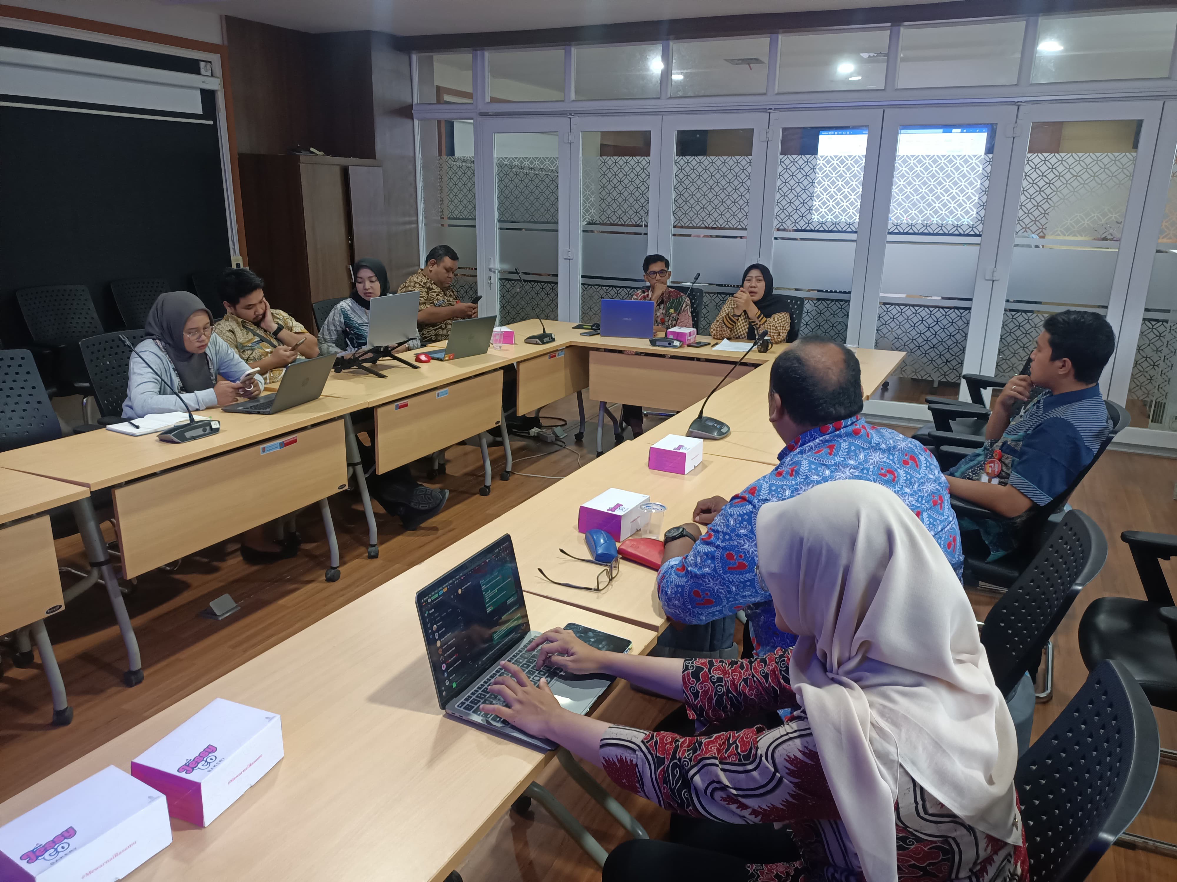 Diskominfo Kota Semarang Hadiri Rapat Koordinasi Data Web Siaga Stunting